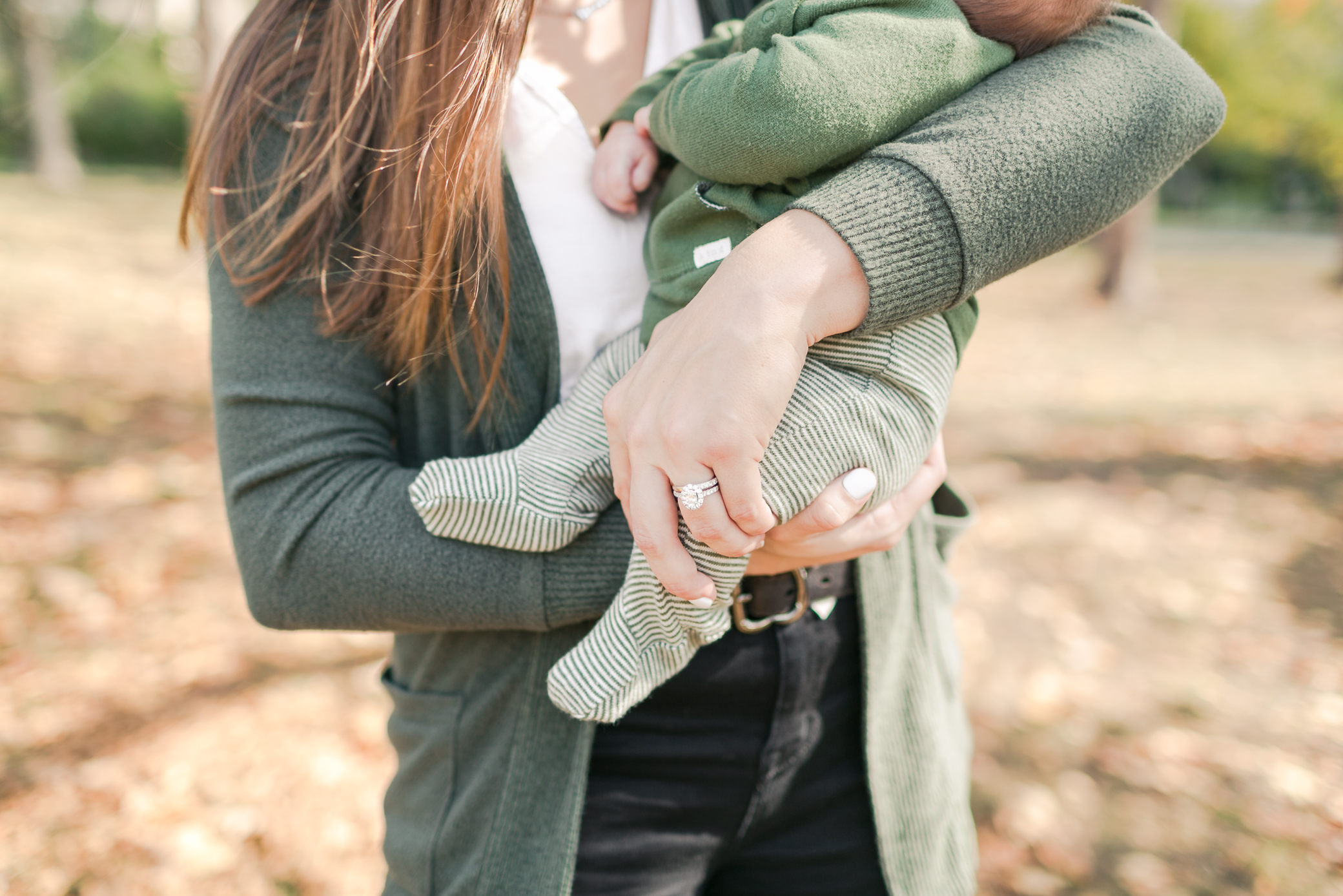 Kansas-City-Newborn-Photographer-Outdoor-Newborn-Session-Alissa-Bird-Portraits