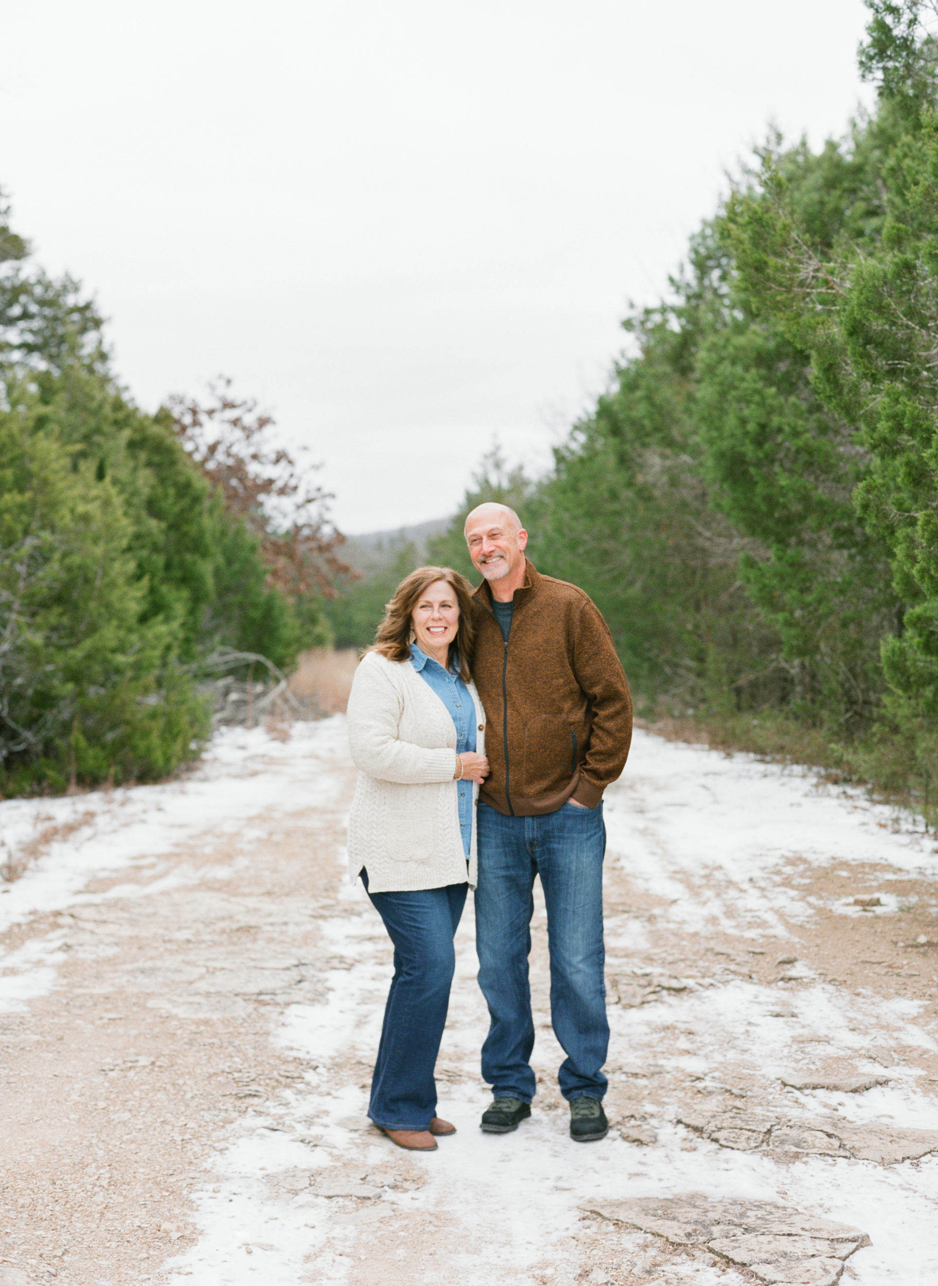 Kansas-City-Family-Photographer-Kansas-City-Extended-Family-Photography-Kansas-City-Heirloom-Family-Photos-on-Film-Midwest-Film-Photographer-Alissa-Bird -3