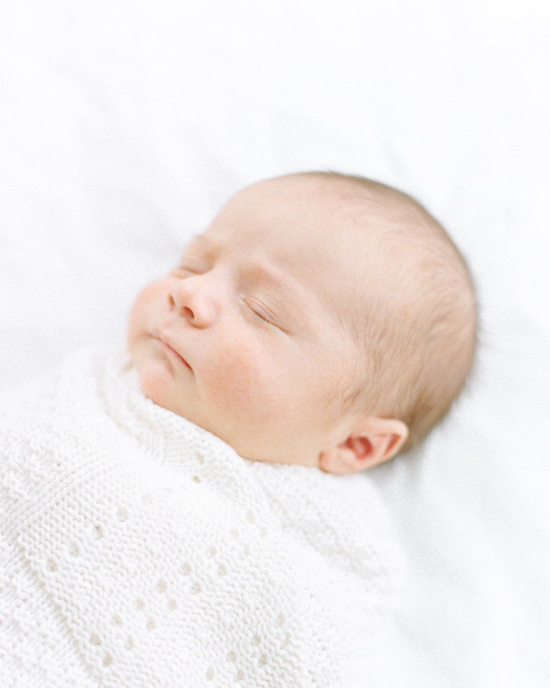 Kansas-City-Newborn-Photographer-Kansas-City-Luxury-Film-Photographer-Kansas-City-Newborn-Photography-Alissa-Bird-Portraits